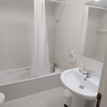 Viana 550 2 Bedroom Air Conditionning *