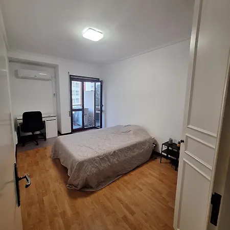 Viana 550, 3 Bedrooms With Air Conditioning Viana do Castelo