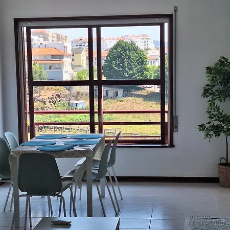 Viana 550, 3 Bedrooms With Air Conditioning Viana do Castelo